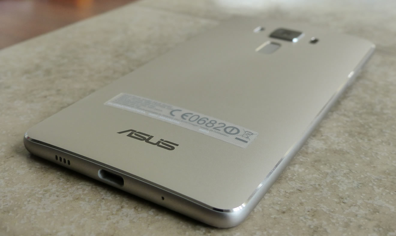 Asus Zenfone 3 Deluxe (ZS570KL) Review – Full Details